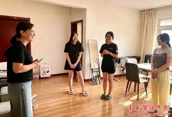 暖心走访送关怀｜国际教育学院开展新学期宿舍走访活动